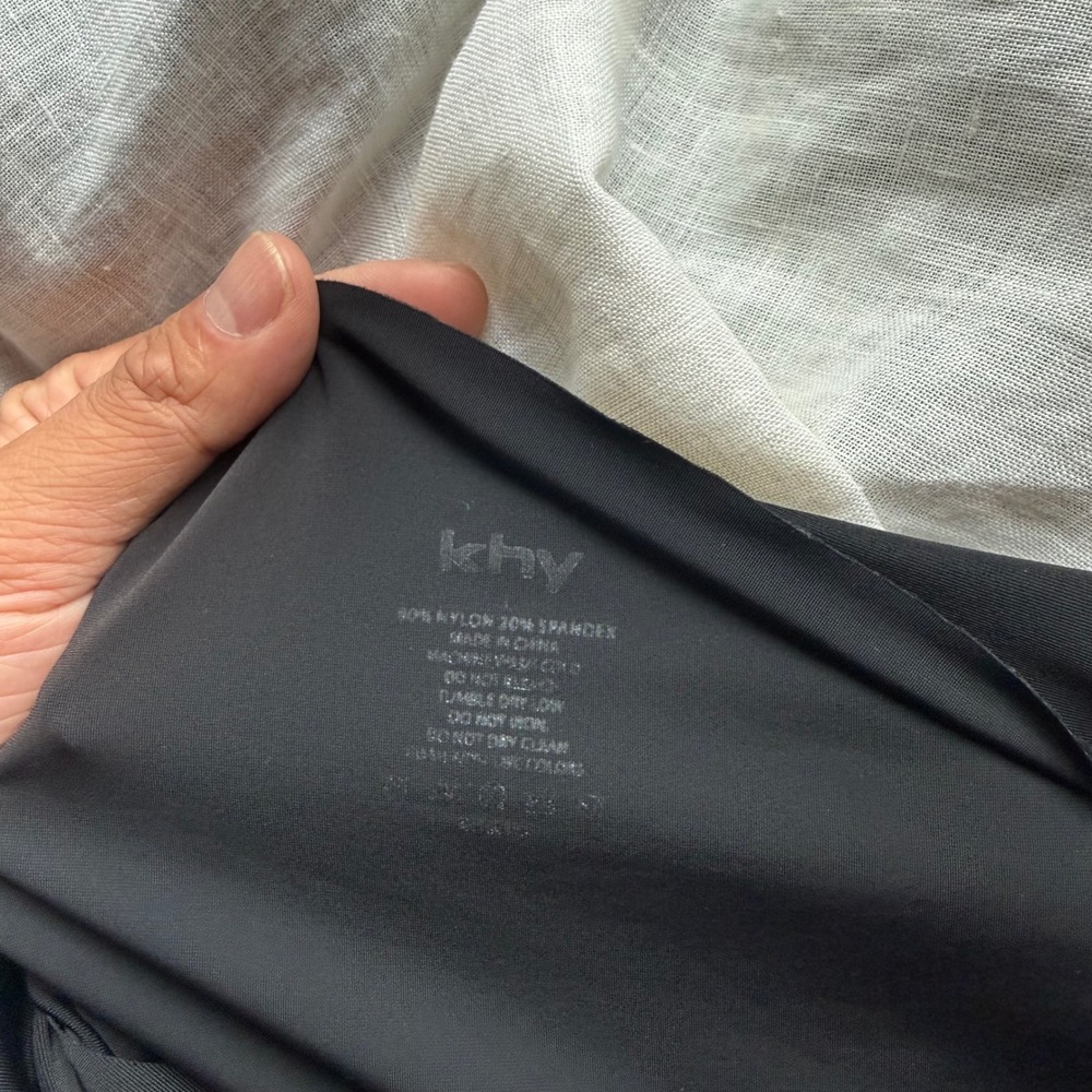 KHY black knit square high neck asymmetrical tie shoulder cropped tank top - Picture 5 of 5